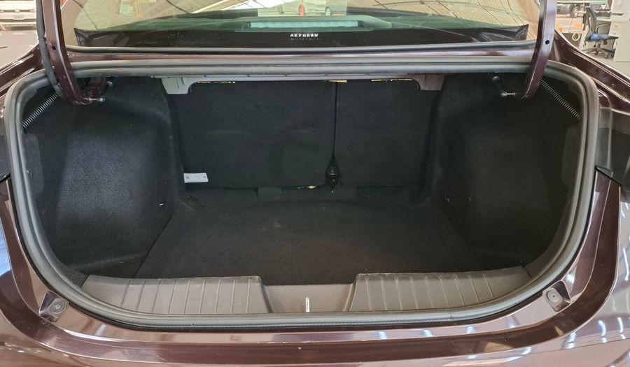 Fiat Cronos 1.8 PRECISION PACK STYLE Sedan 2021