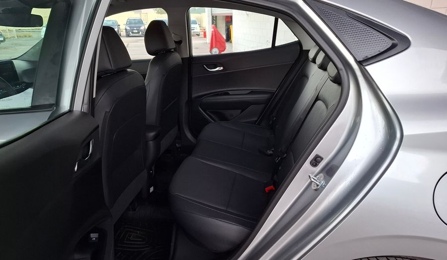 Hyundai Hb20 1.6 PLATINUM SAFETY AUTO Sedan 2025