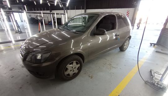Chevrolet • Celta