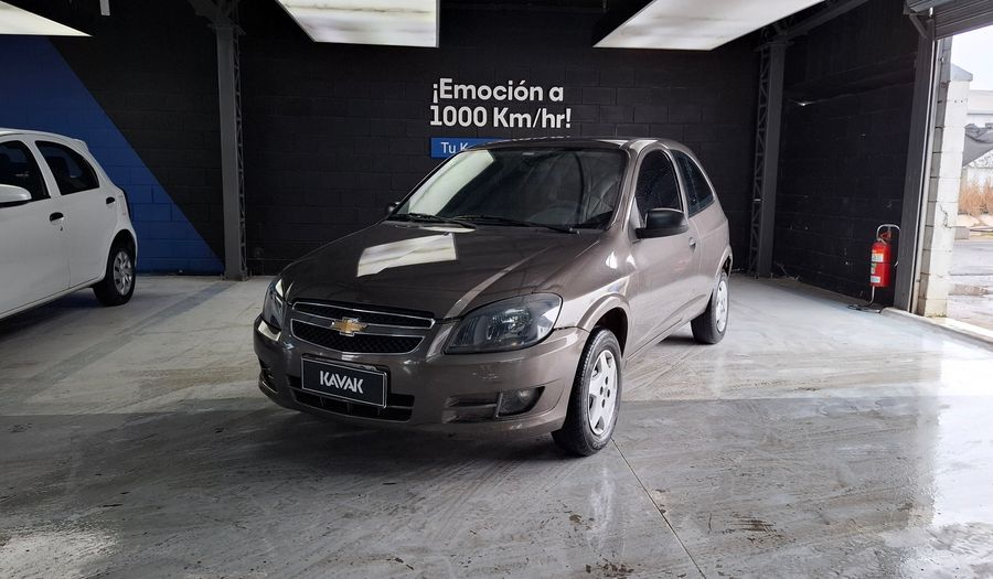 Chevrolet Celta 1.4 LS AB+ABS Hatchback 2013