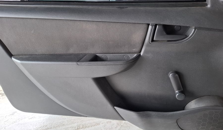 Chevrolet Celta 1.4 LS AB+ABS Hatchback 2013