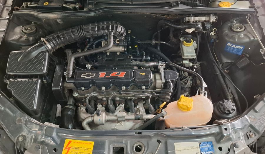 Chevrolet Celta 1.4 LS AB+ABS Hatchback 2013