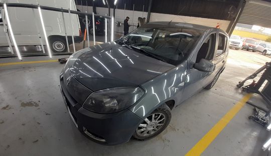 Renault • Sandero