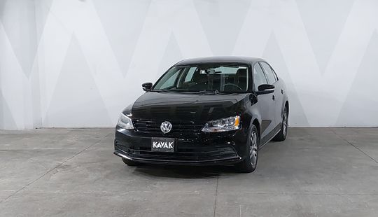 Volkswagen • Jetta