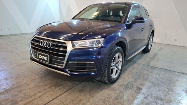 Audi Q5 2.0 SELECT DCT 4WD