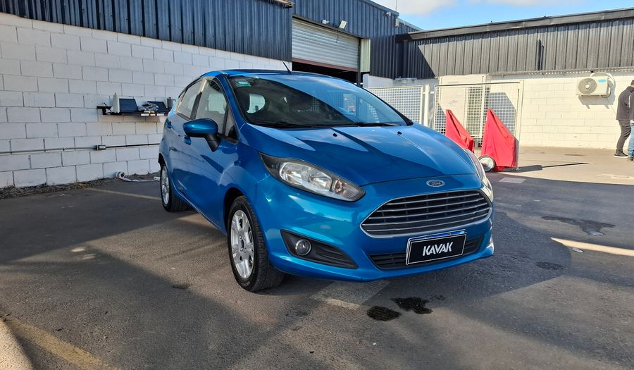 Ford Fiesta Kinetic Design 1.6 S PLUS Hatchback 2016