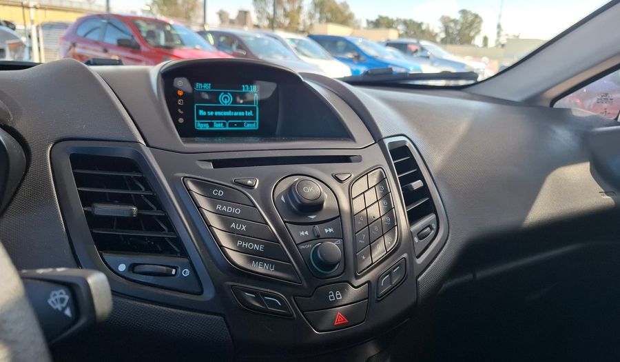 Ford Fiesta Kinetic Design 1.6 S PLUS Hatchback 2016