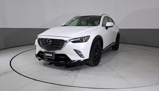 2017 • 41,836 km • Automático