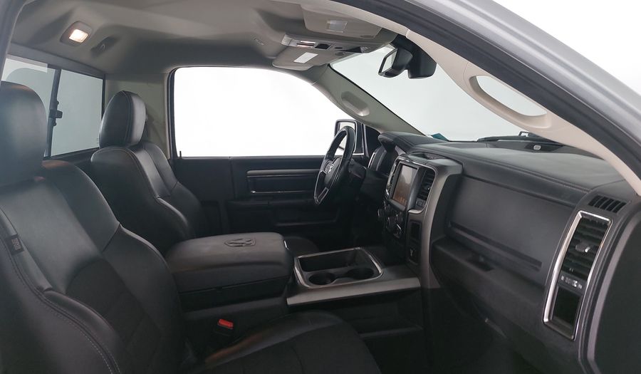 Ram 2500 5.7 RT REG CAB 4X4 V8 8AT Pickup 2017