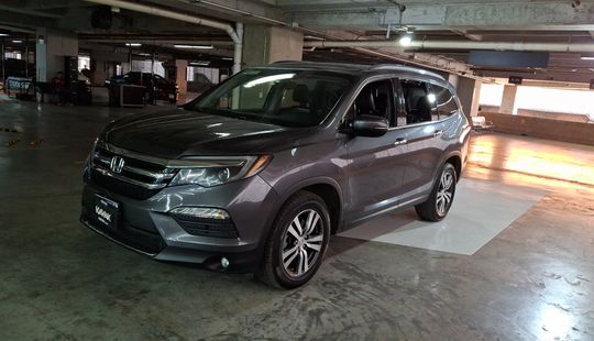 Honda • Pilot