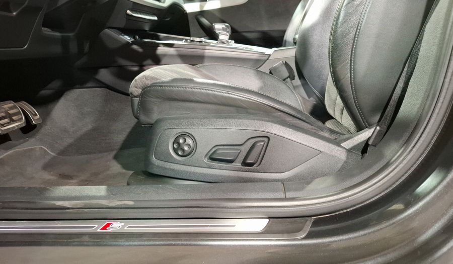 Audi A4 2.0 S LINE DCT Sedan 2018