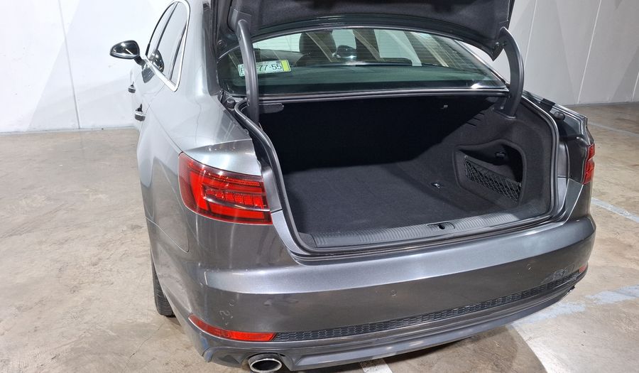 Audi A4 2.0 S LINE DCT Sedan 2018