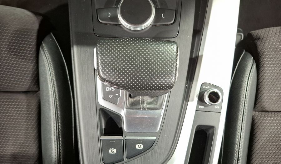Audi A4 2.0 S LINE DCT Sedan 2018