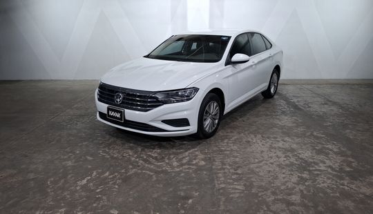 Volkswagen • Jetta