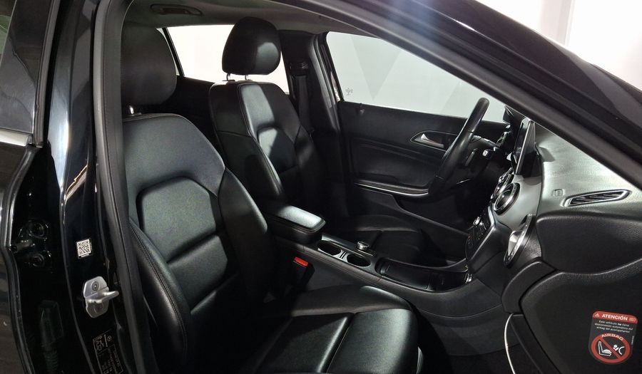 Mercedes Benz Clase Gla 2.0 GLA 250 CGI SPORT Suv 2017