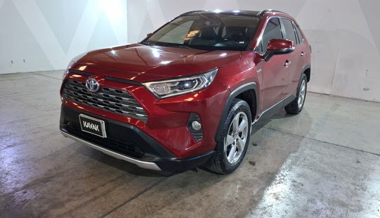 Toyota • RAV4