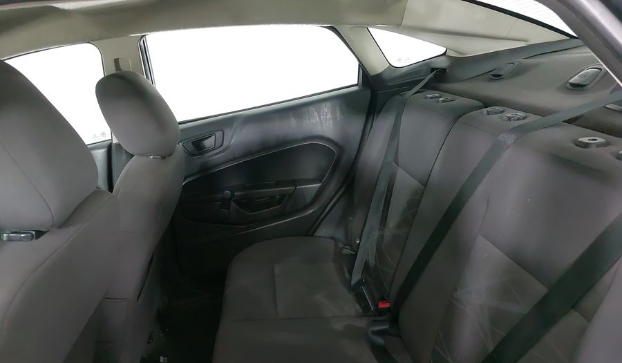Ford Fiesta 1.6 S MT Sedan 2015