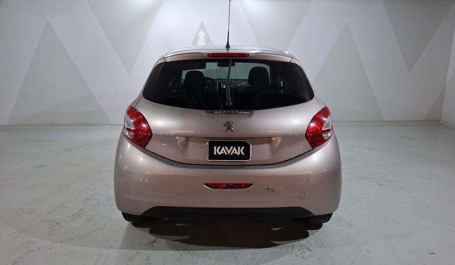 Peugeot 208 1.6 ALLURE PACK MT Hatchback 2014
