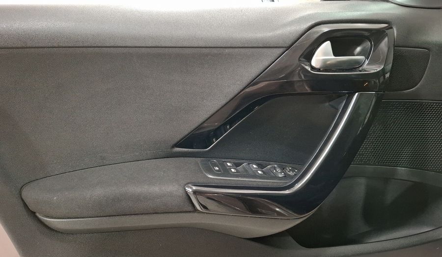 Peugeot 208 1.6 ALLURE PACK MT Hatchback 2014