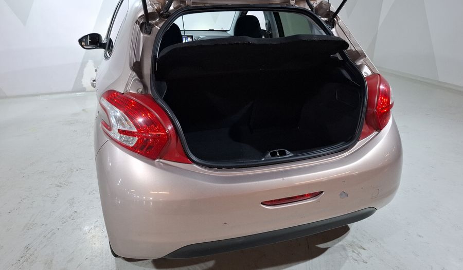 Peugeot 208 1.6 ALLURE PACK MT Hatchback 2014