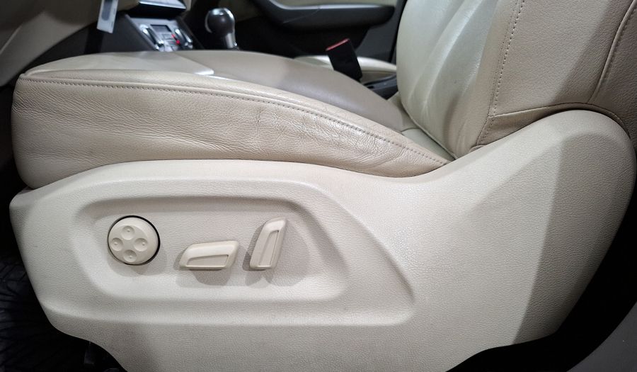 Audi Q3 2.0 LUXURY 211 HP S TRONIC Suv 2013