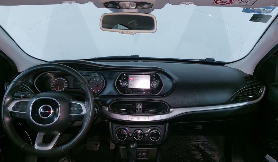 Dodge Neon 1.6 SXT + AT Sedan 2018