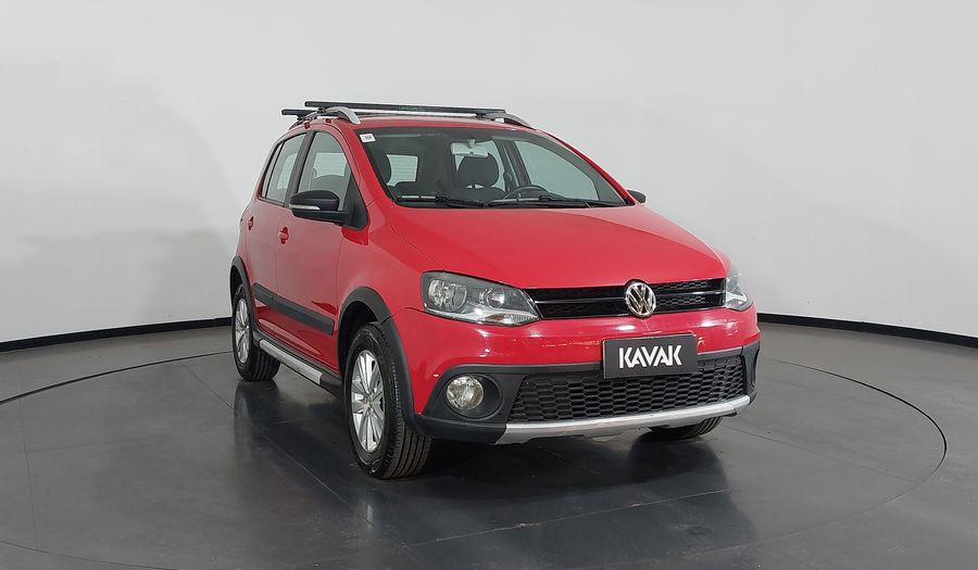 Volkswagen Crossfox MI Hatchback 2013