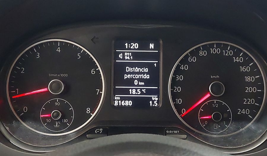 Volkswagen Crossfox MI Hatchback 2013