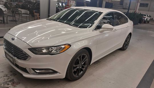 Ford • Fusion
