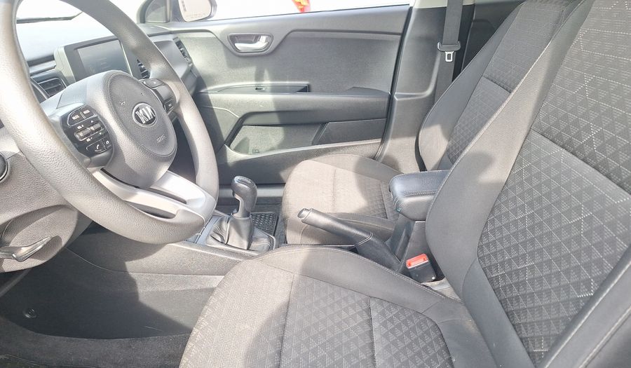 Kia Rio 4 1.4 EX FULL Sedan 2020