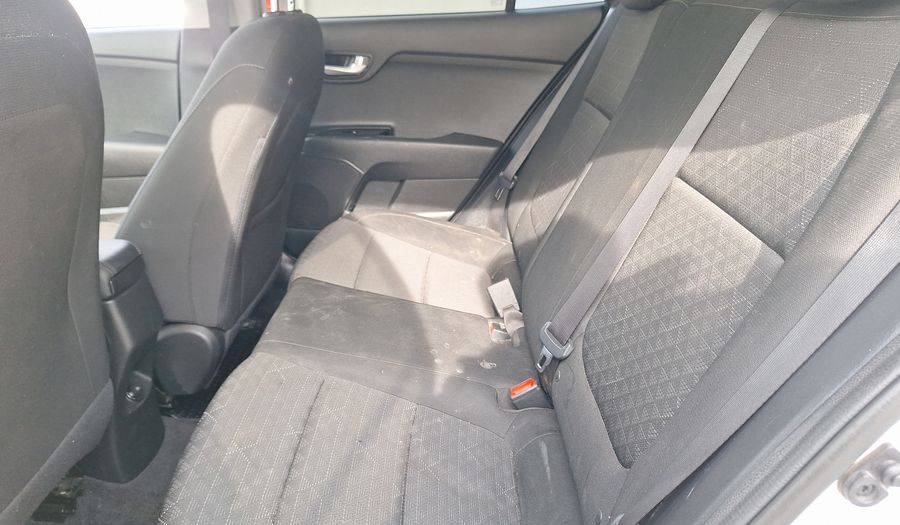 Kia Rio 4 1.4 EX FULL Sedan 2020