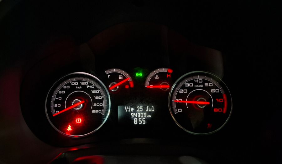 Fiat Palio 1.4 ATTRACTIVE Hatchback 2015