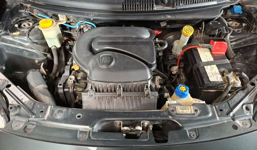 Fiat Palio 1.4 ATTRACTIVE Hatchback 2015