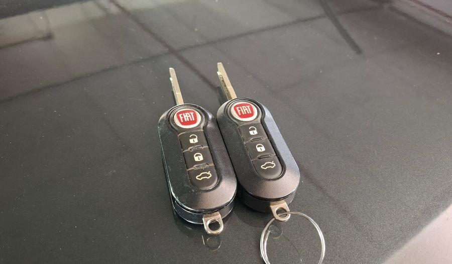 Fiat Palio 1.4 ATTRACTIVE Hatchback 2015