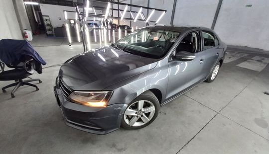 Volkswagen • Vento