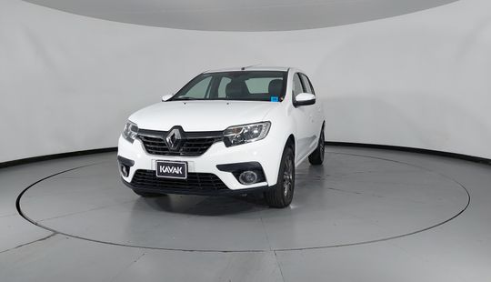 Renault • Logan