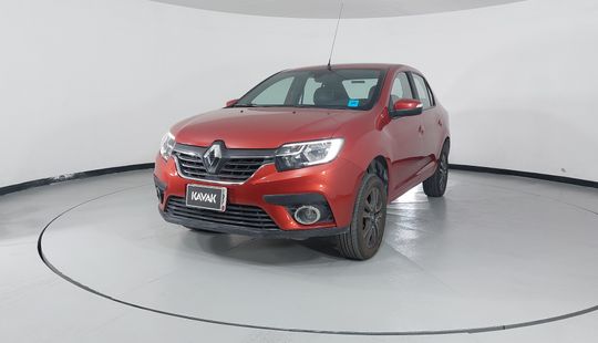 Renault • Logan
