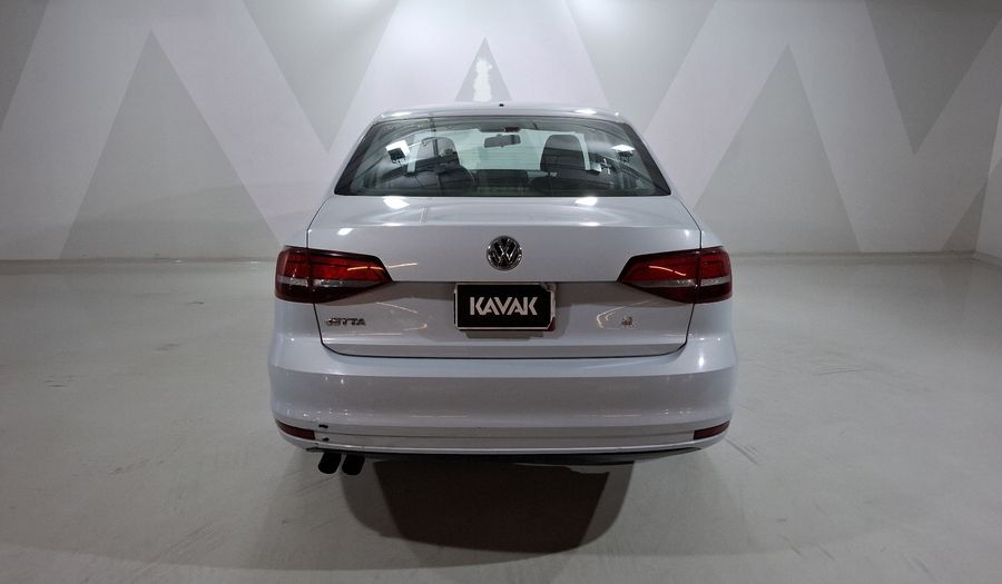 Volkswagen Jetta 2.0 MT Sedan 2017