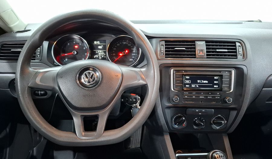 Volkswagen Jetta 2.0 MT Sedan 2017