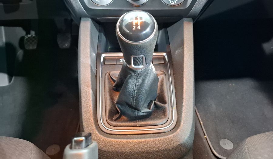 Volkswagen Jetta 2.0 MT Sedan 2017