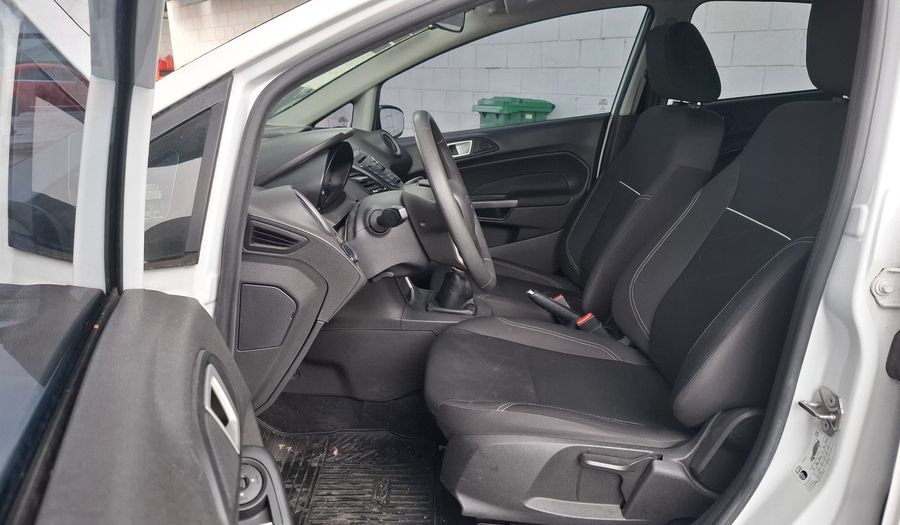 Ford Fiesta Kinetic Design 1.6 S PLUS Hatchback 2017