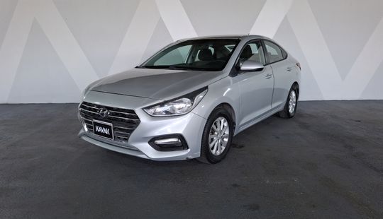 Hyundai • Accent