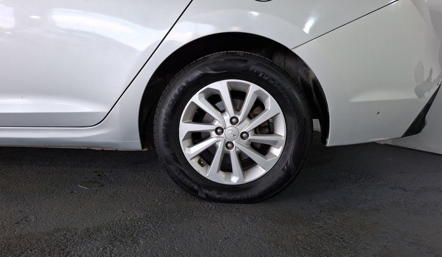 Hyundai Accent 1.6 GL MID Sedan 2019