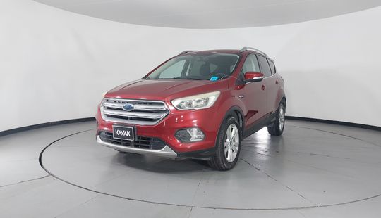 Ford • Escape