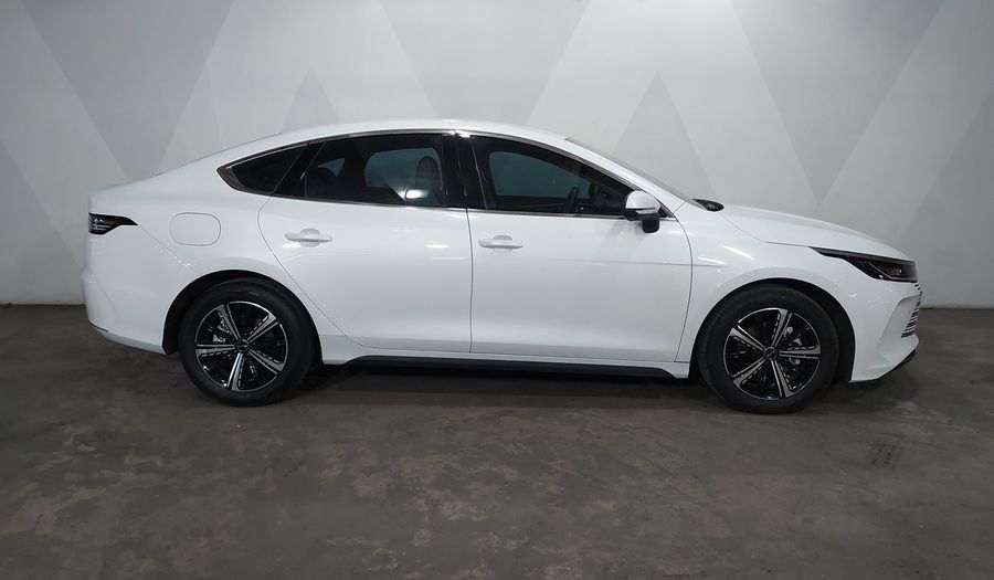 Byd King 1.5 PHEV DM-I 55KM AUTO Sedan 2024