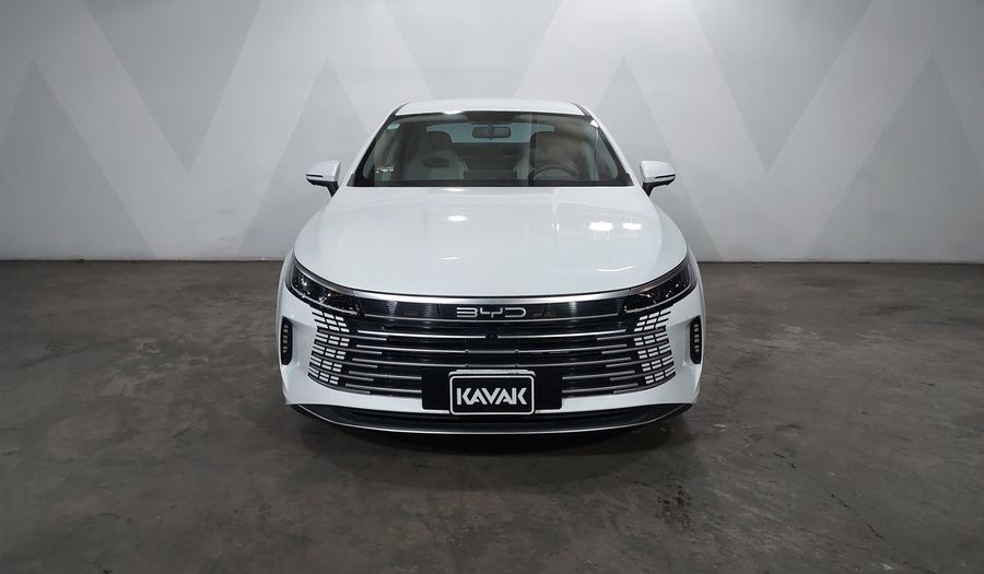 Byd King 1.5 PHEV DM-I 55KM AUTO Sedan 2024
