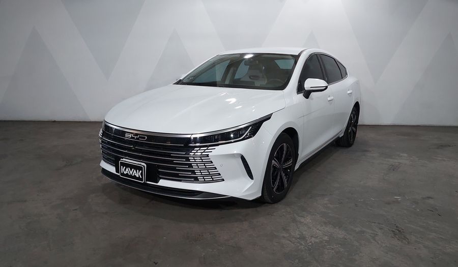 Byd King 1.5 PHEV DM-I 55KM AUTO Sedan 2024