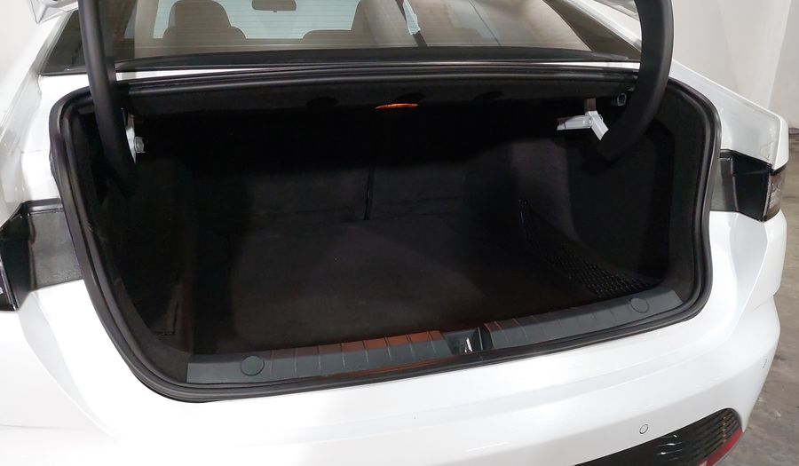 Byd King 1.5 PHEV DM-I 55KM AUTO Sedan 2024