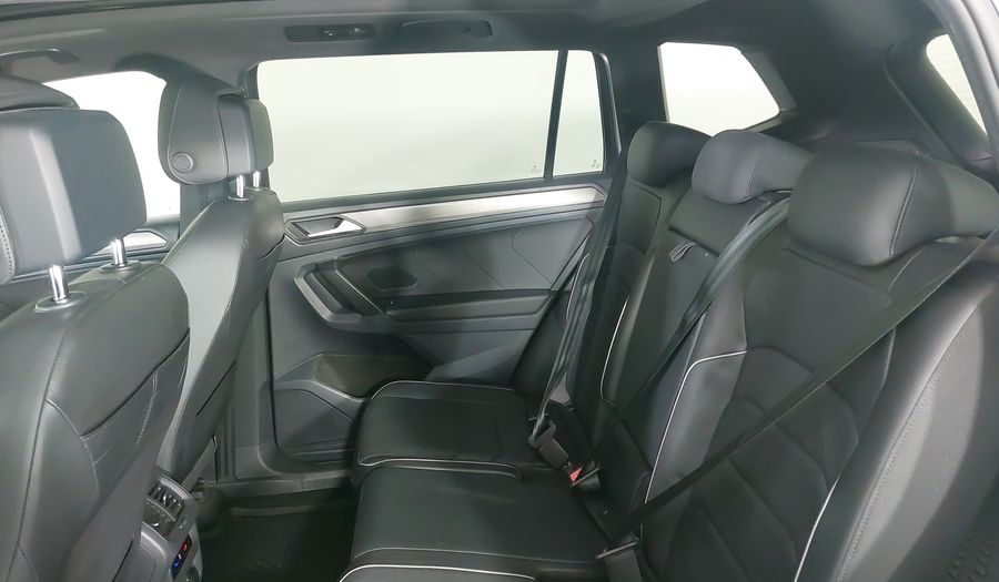 Volkswagen Tiguan 1.4 R-LINE DCT Suv 2023