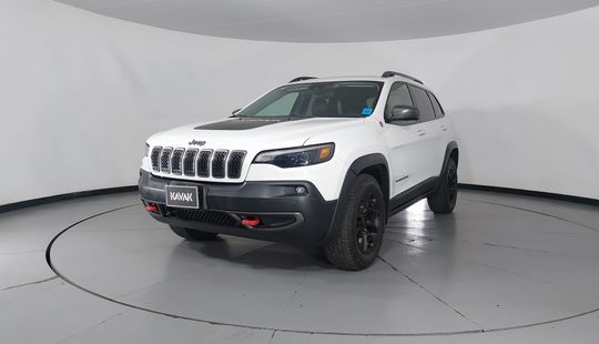 Jeep • Cherokee